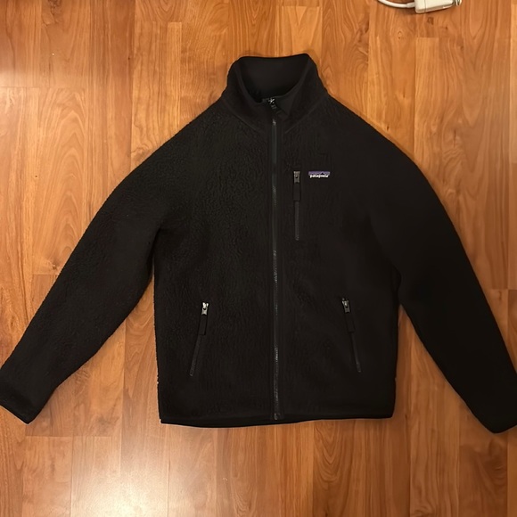Patagonia fuzzy jacket - Picture 1 of 4